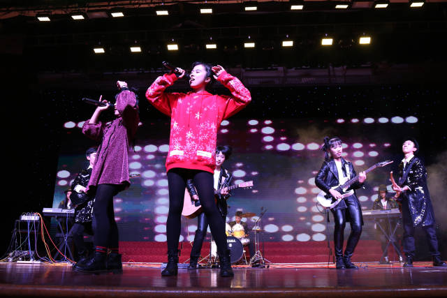 六月璀璨星光，澳门演唱会明星阵容大揭秘与精彩瞬间回顾2021年6月澳门演唱会